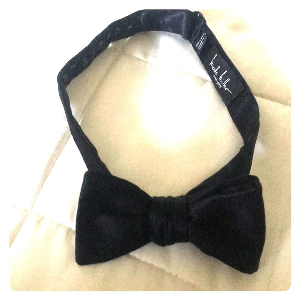 Men’s Nicole Miller adjustable bow tie black